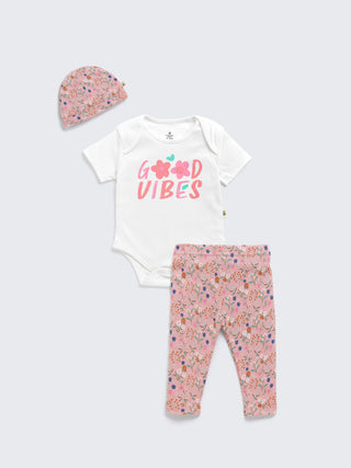 Baby Girl Essentials Gift Set Bundle – 17 Pieces - Kidulan
