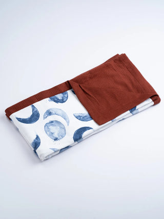 FETO BABY WAFFLE BLANKET 2 LAYER - MAROON BLUE MOON - Kidulan