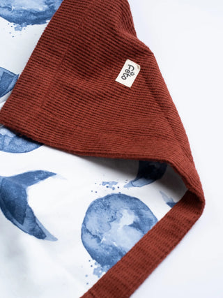 FETO BABY WAFFLE BLANKET 2 LAYER - MAROON BLUE MOON - Kidulan
