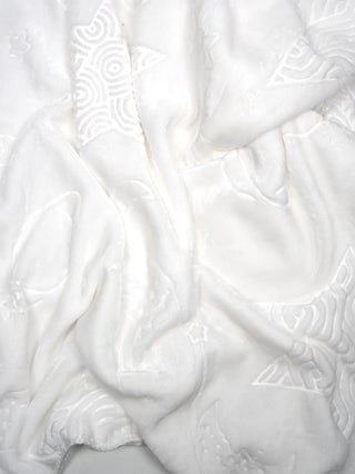 White Soft Baby Swaddling Blanket – Plush Receiving Blanket with Star & Moon Embossed Design - Kidulan