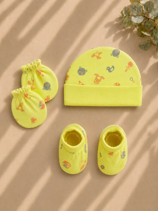 Newborn Cap, Mittens & Booties Set – Yellow Print - Kidulan