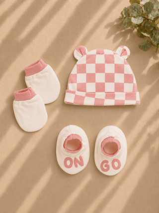 Newborn Cap, Mittens & Booties Set – Pink Checker - Kidulan